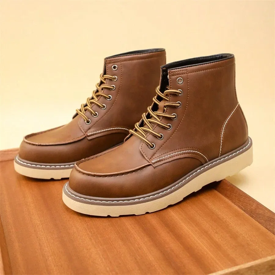 Retro Men's Casual Boots, Leather Upper, Beige Contrast Stitching, Dual-Color Non-Slip Outsole